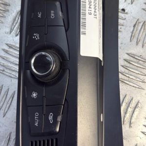 Commande chauffage AUDI A4 3 AVANT PHASE 1 BREAK Diesel - Image 1