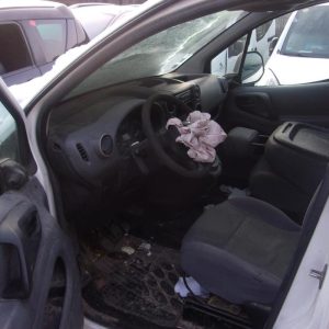 Moteur essuie glace avant PEUGEOT PARTNER 2 PHASE 1 Diesel - Image 1