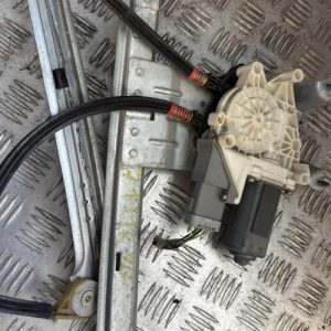 Leve vitre electrique avant gauche CITROEN XSARA PICASSO PHASE 1 Essence - Image 1