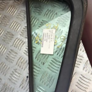 Custode arriere gauche (porte) RENAULT CLIO 3 PHASE 2 BREAK Diesel - Image 1