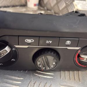 Commande chauffage HYUNDAI I 20 3 Essence - Image 1