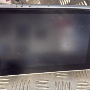 Ecran GPS PEUGEOT 5008 2 PHASE 1 Diesel - Image 1