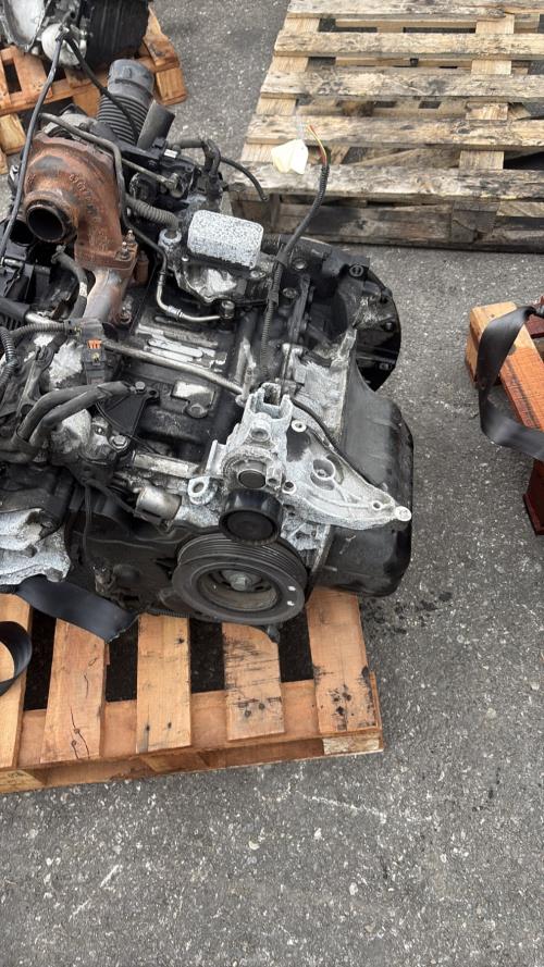 Moteur PEUGEOT 5008 2 PHASE 1 Diesel - Image 3