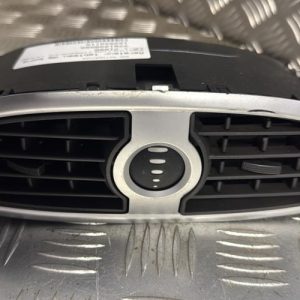 Aerateur tableau de bord RENAULT CLIO 3 PHASE 2 Diesel - Image 1