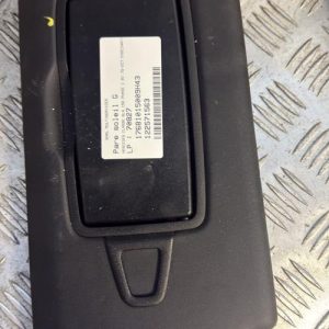 Pare soleil gauche MERCEDES CLASSE GLA 156 PHASE 1 Diesel - Image 1