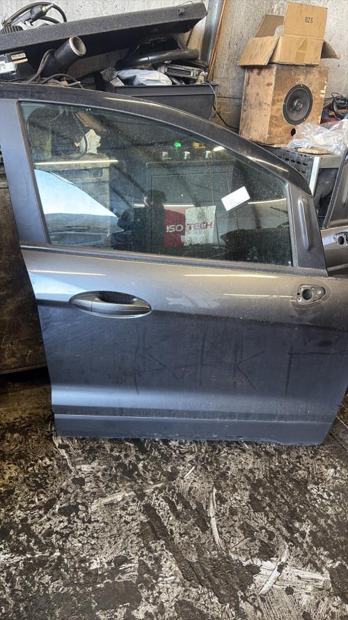 Porte avant droit FORD ECOSPORT PHASE 3 Essence - Image 1