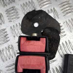 Attache ceinture arriere droit RENAULT CLIO 2 CAMPUS PHASE 1 Diesel - Image 1