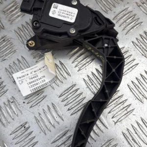 Pedale d'accelerateur RENAULT CLIO 4 PHASE 1 Essence - Image 1