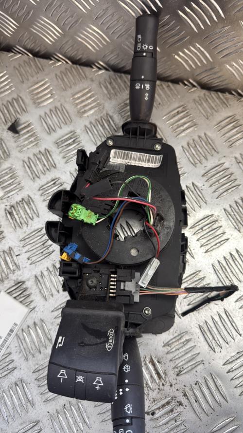 Com (Bloc Contacteur Tournant+Commodo Essuie Glace+Commodo Phare) RENAULT MEGANE 2 PHASE 1 Diesel - Image 1