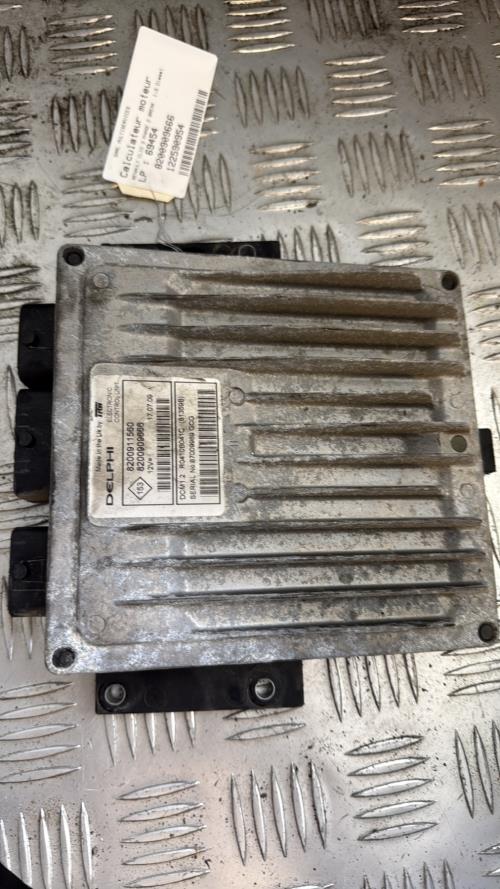 Calculateur moteur RENAULT CLIO 3 PHASE 2 BREAK Diesel - Image 1