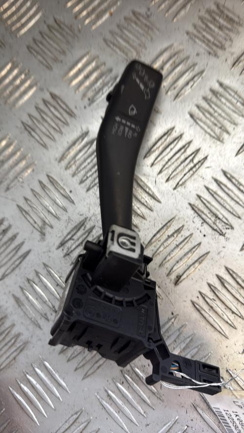 Commodo d'essuie glaces VOLKSWAGEN GOLF 6 Diesel - Image 1