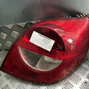 Feu arriere principal droit (feux) RENAULT CLIO 3 PHASE 2 BREAK Diesel - Image 1