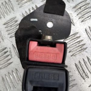 Attache ceinture arriere gauche RENAULT CLIO 2 CAMPUS PHASE 2 Diesel - Image 1