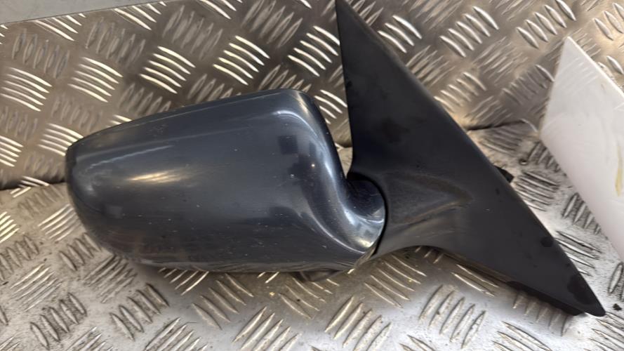 Retroviseur droit AUDI A6 2 PHASE 1 Diesel - Image 1