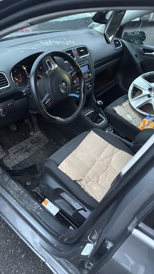 Eclairage de plafonnier VOLKSWAGEN GOLF 6 Diesel - Image 6