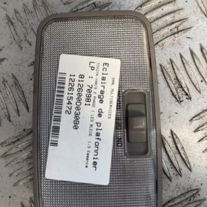 Eclairage de plafonnier TOYOTA YARIS 2 PHASE 1 Essence - Image 1