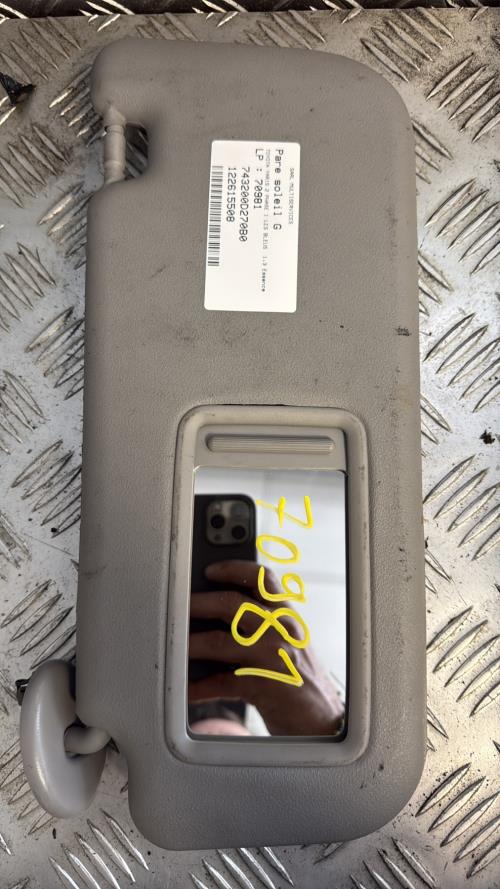 Pare soleil gauche TOYOTA YARIS 2 PHASE 1 Essence - Image 4