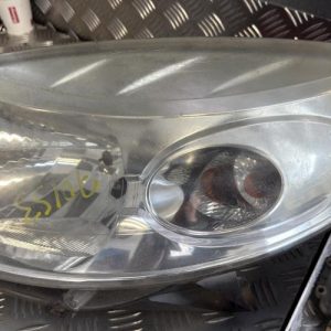 Optique avant principal gauche (feux)(phare) DACIA SANDERO 1 Essence/GPL - Image 1