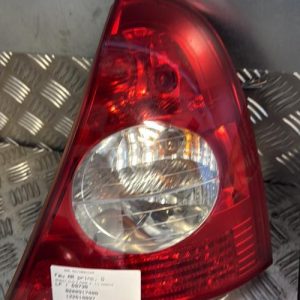Feu arriere principal gauche (feux) RENAULT CLIO 2 PHASE 2 Essence - Image 1