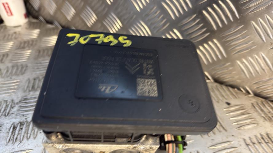 Bloc ABS (freins anti-blocage) PEUGEOT 208 1 PHASE 2 Diesel - Image 3