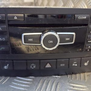 Autoradio d'origine MERCEDES CLASSE GLA 156 PHASE 1 Diesel - Image 1