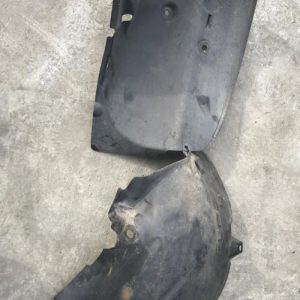 Pare boue avant gauche RENAULT MODUS PHASE 1 Diesel - Image 1