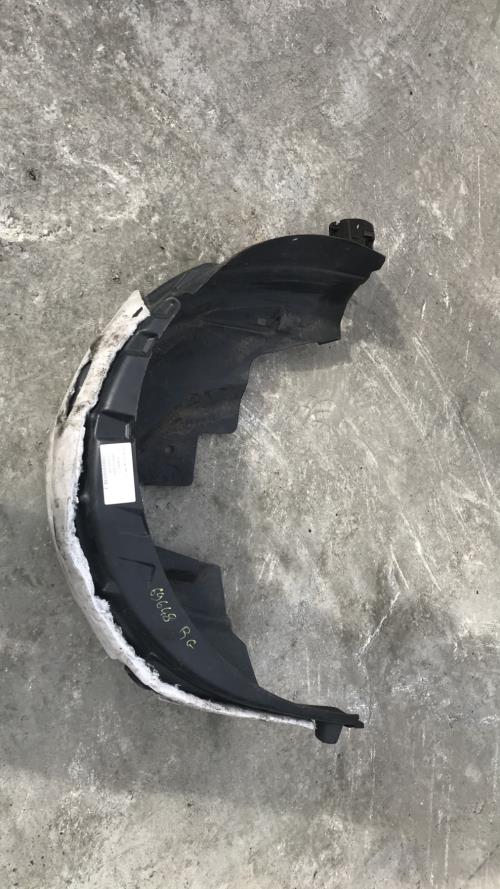Pare boue arriere gauche PEUGEOT 208 2 PHASE 1 Essence - Image 1