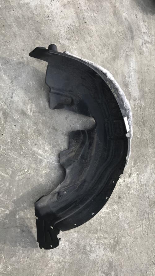 Pare boue arriere gauche PEUGEOT 208 2 PHASE 1 Essence - Image 2