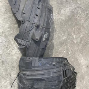 Pare boue avant gauche NISSAN 350 Z CABRIOLET Essence - Image 1