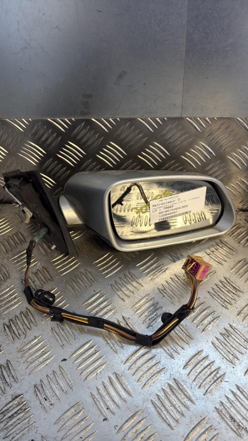 Retroviseur droit VOLKSWAGEN POLO 4 PHASE 2 Essence - Image 1