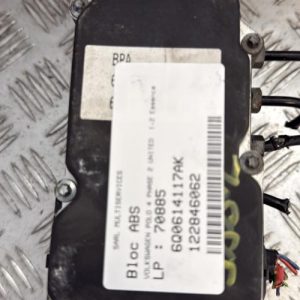 Bloc ABS (freins anti-blocage) VOLKSWAGEN POLO 4 PHASE 2 Essence - Image 1