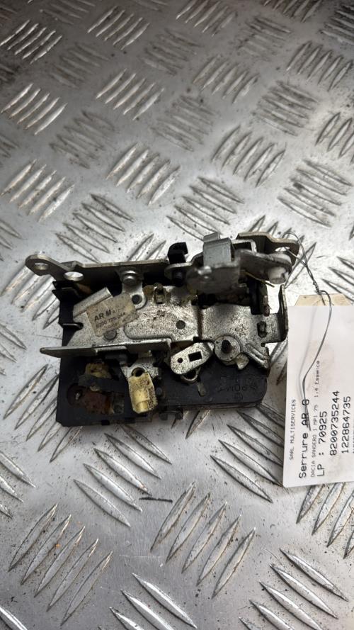 Serrure arriere gauche DACIA SANDERO 1 Essence - Image 1