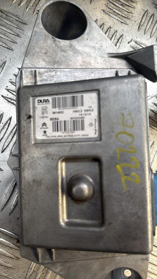 Calculateur PEUGEOT 508 1 SW PHASE 2 BREAK Diesel - Image 2
