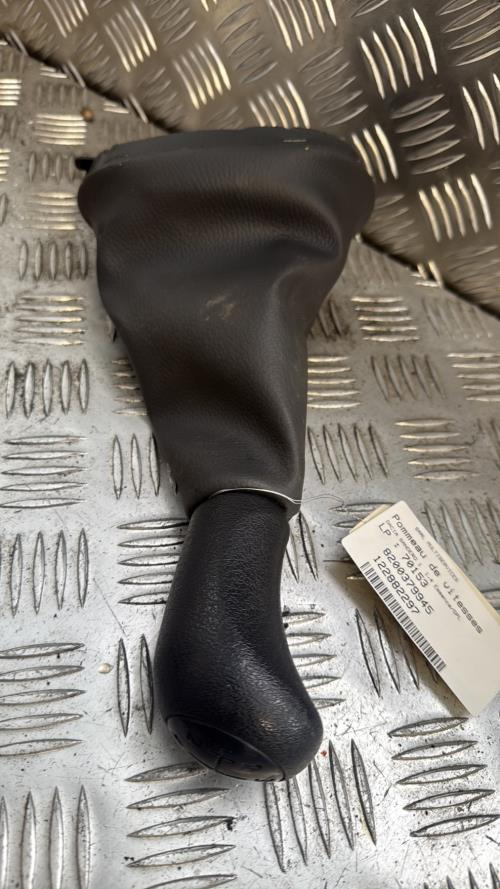 Pommeau de vitesses DACIA SANDERO 1 Essence/GPL - Image 3