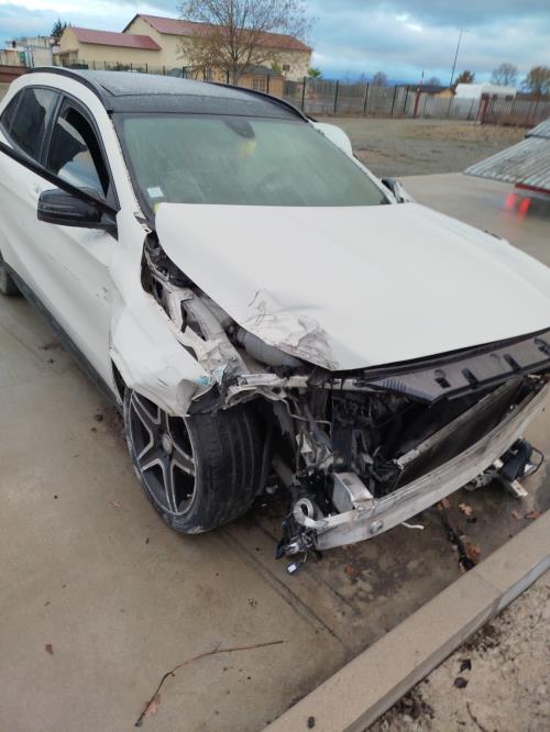 Vitre arriere droit MERCEDES CLASSE GLA 156 PHASE 1 Diesel - Image 2