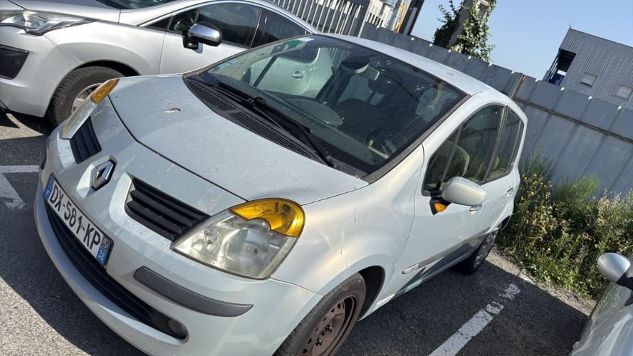 Vitre avant gauche RENAULT MODUS PHASE 1 Diesel - Image 2