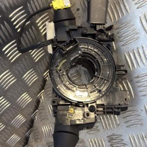 Com (Bloc Contacteur Tournant+Commodo Essuie Glace+Commodo Phare) RENAULT CLIO 5 PHASE 1 Diesel/Hybride - Image 1