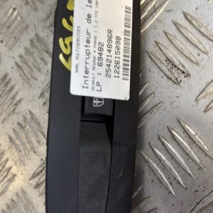 Interrupteur de leve vitre avant droit RENAULT MEGANE 4 PHASE 1 Essence - Image 1