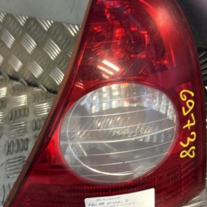 Feu arriere principal droit (feux) RENAULT CLIO 2 PHASE 2 Essence - Image 1