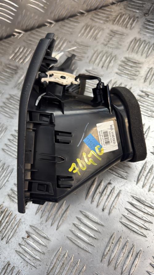 Aerateur tableau de bord avant droit CITROEN C3 2 PHASE 2 - Image 4