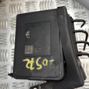 Bloc ABS (freins anti-blocage) PEUGEOT 208 1 PHASE 1 Diesel - Image 1