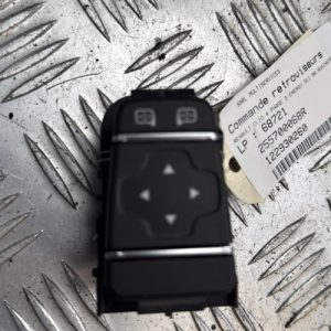 Commande retroviseurs RENAULT CLIO 4 PHASE 2 Diesel - Image 1