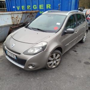 Volant RENAULT CLIO 3 PHASE 2 BREAK Diesel - Image 1