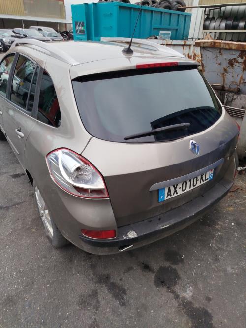 Volant RENAULT CLIO 3 PHASE 2 BREAK Diesel - Image 6