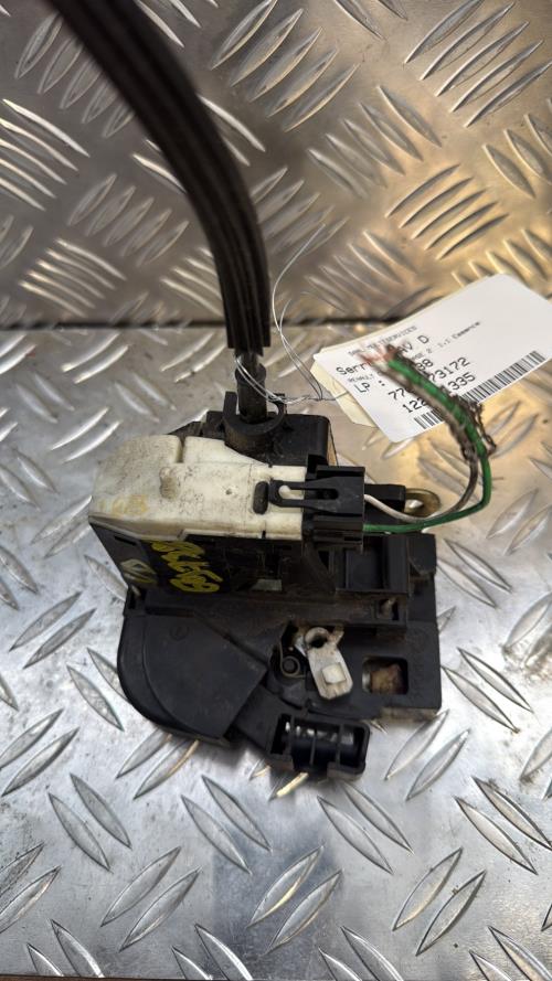 Serrure avant droit RENAULT CLIO 2 PHASE 2 Essence - Image 3