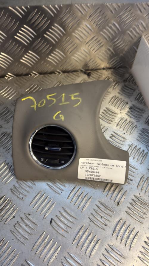 Aerateur tableau de bord avant gauche CHEVROLET CRUZE PHASE 1 Essence - Image 1