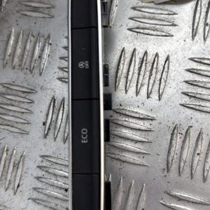 Bouton/Interrupteur RENAULT MEGANE 4 PHASE 1 Essence - Image 1