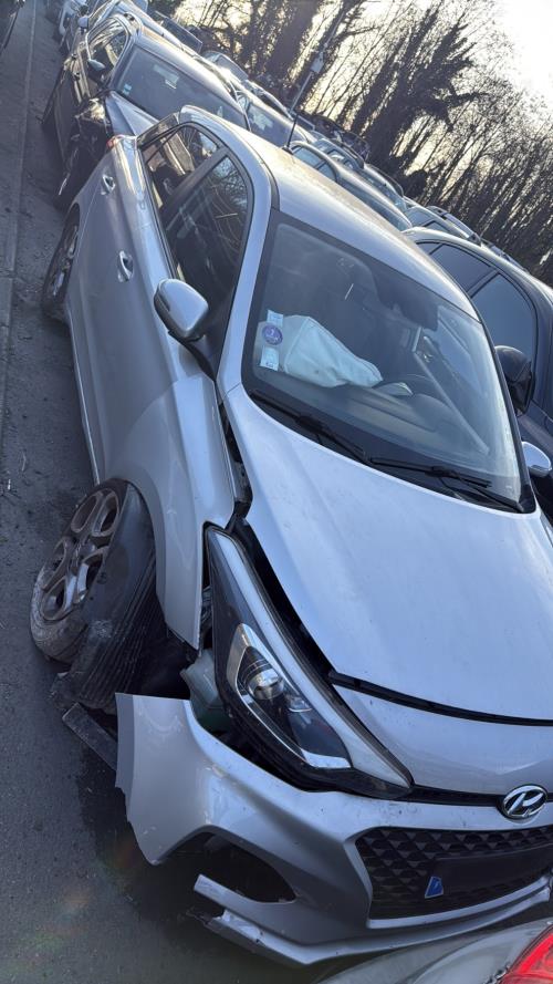 Camera de recul HYUNDAI I 20 3 Essence - Image 8