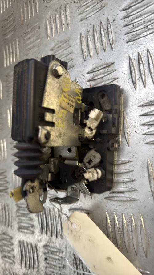 Serrure avant droit DACIA LOGAN MCV 1 PHASE 1 BREAK Essence - Image 2