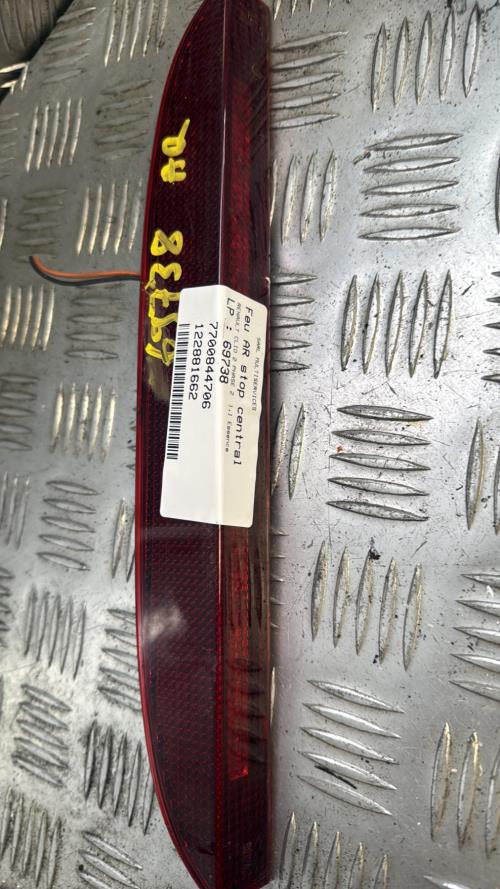 Feu arriere stop central RENAULT CLIO 2 PHASE 2 Essence - Image 1